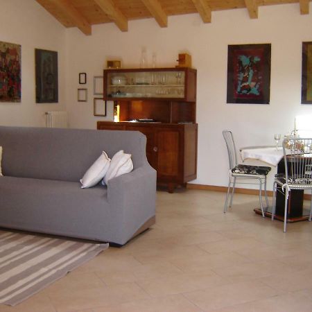 A 7 Km Da Salo' Casa Del Sole Mansarda Apartment Gavardo Exterior photo